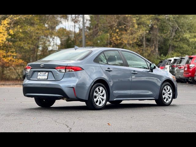 2022 Toyota Corolla LE