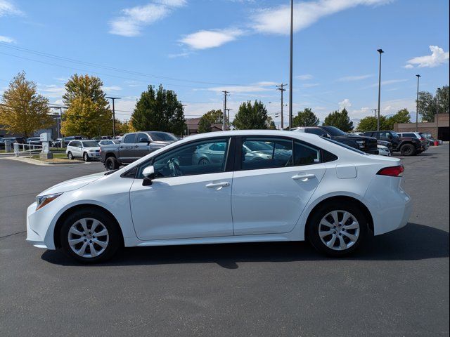 2022 Toyota Corolla LE