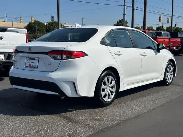 2022 Toyota Corolla LE