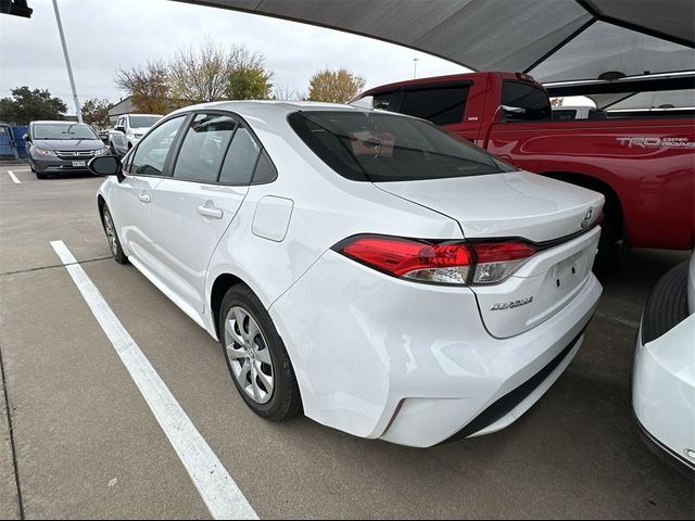 2022 Toyota Corolla LE