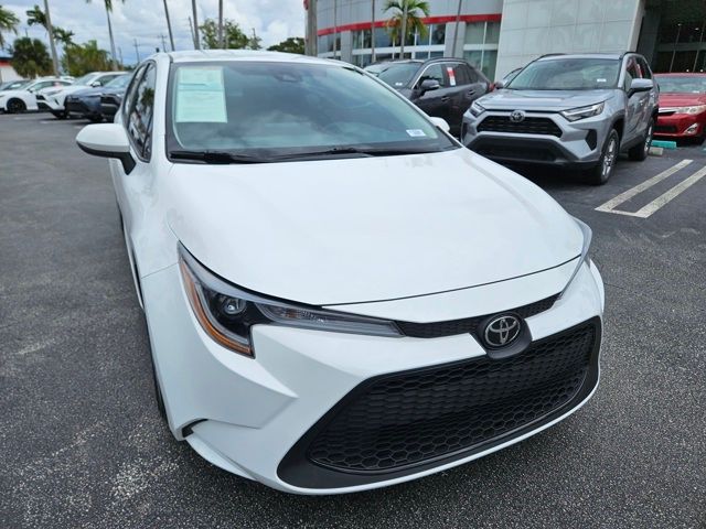 2022 Toyota Corolla LE