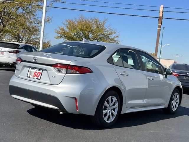 2022 Toyota Corolla LE