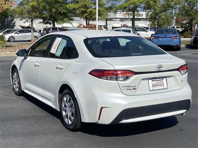 2022 Toyota Corolla LE