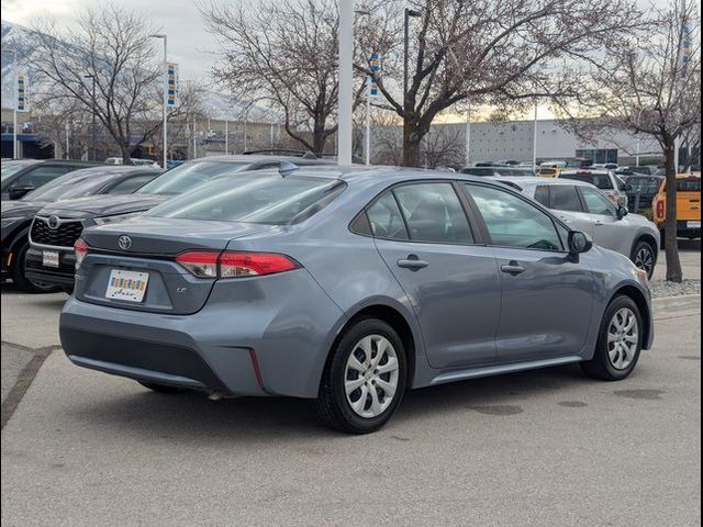 2022 Toyota Corolla LE