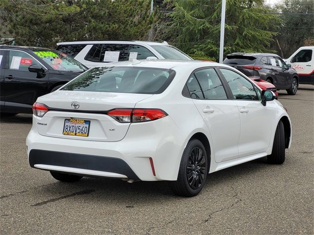 2022 Toyota Corolla LE