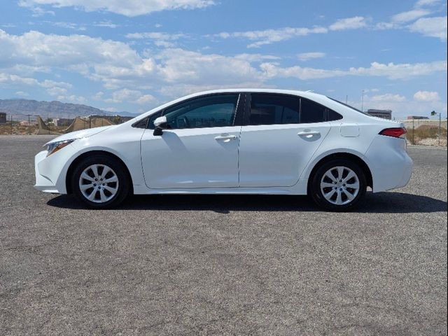 2022 Toyota Corolla LE