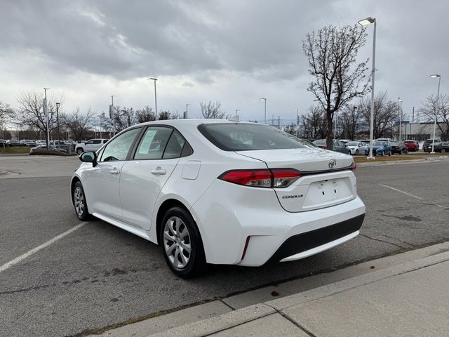 2022 Toyota Corolla LE