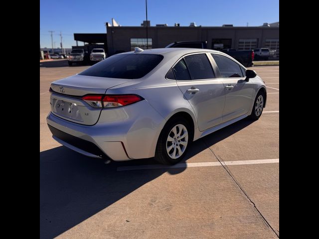 2022 Toyota Corolla LE