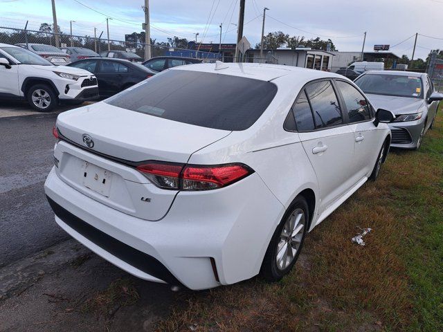 2022 Toyota Corolla LE