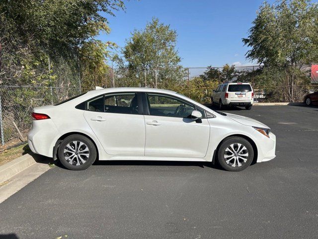 2022 Toyota Corolla Hybrid LE