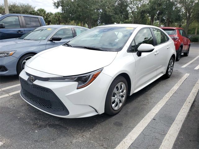 2022 Toyota Corolla LE