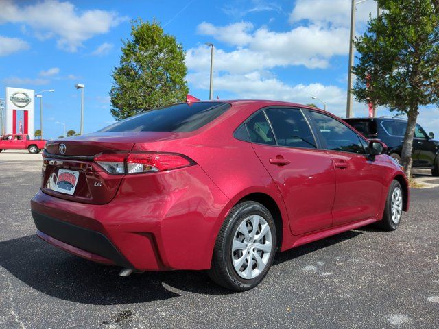 2022 Toyota Corolla LE