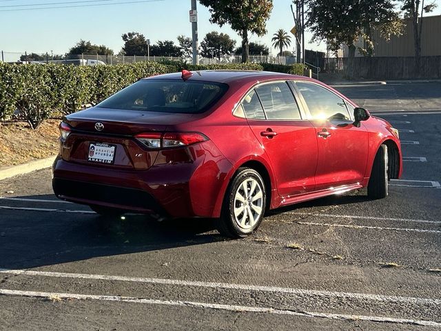 2022 Toyota Corolla LE