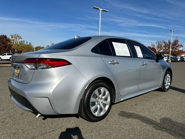 2022 Toyota Corolla LE