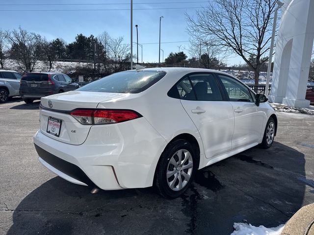 2022 Toyota Corolla LE