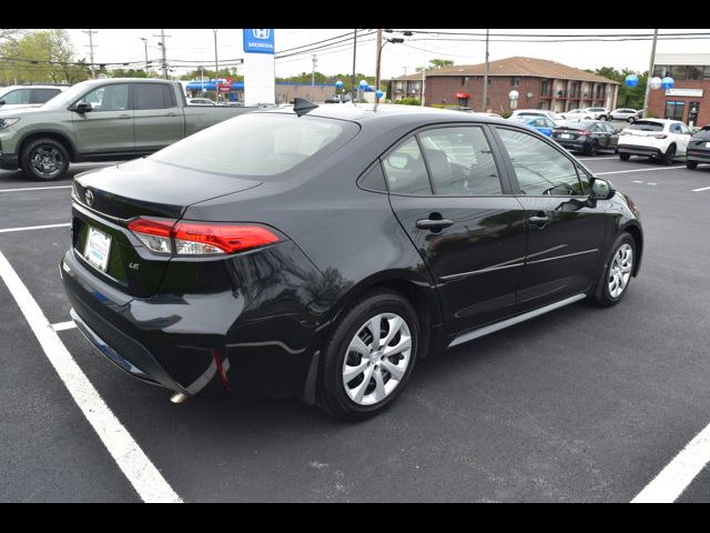 2022 Toyota Corolla LE