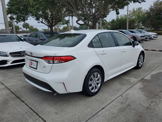 2022 Toyota Corolla LE