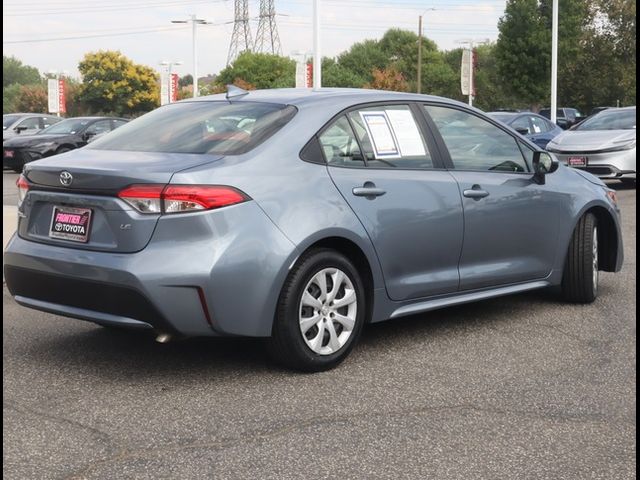 2022 Toyota Corolla LE