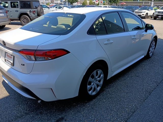 2022 Toyota Corolla LE