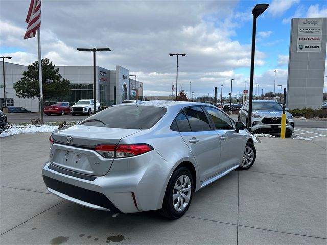 2022 Toyota Corolla LE