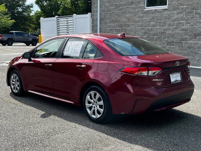 2022 Toyota Corolla LE