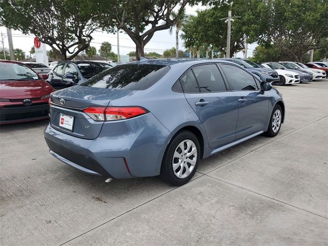 2022 Toyota Corolla LE