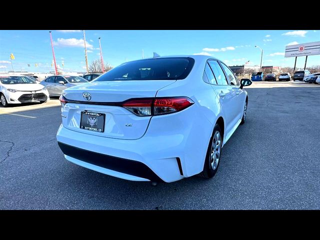 2022 Toyota Corolla LE