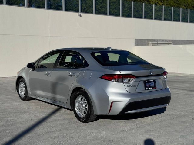 2022 Toyota Corolla Hybrid LE