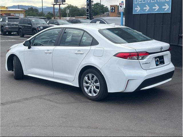 2022 Toyota Corolla LE