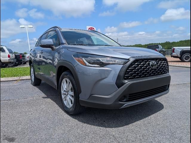 2022 Toyota Corolla Cross LE