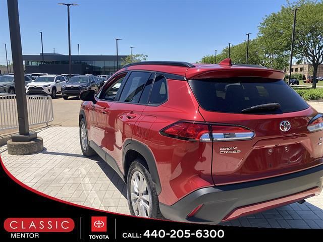 2022 Toyota Corolla Cross LE