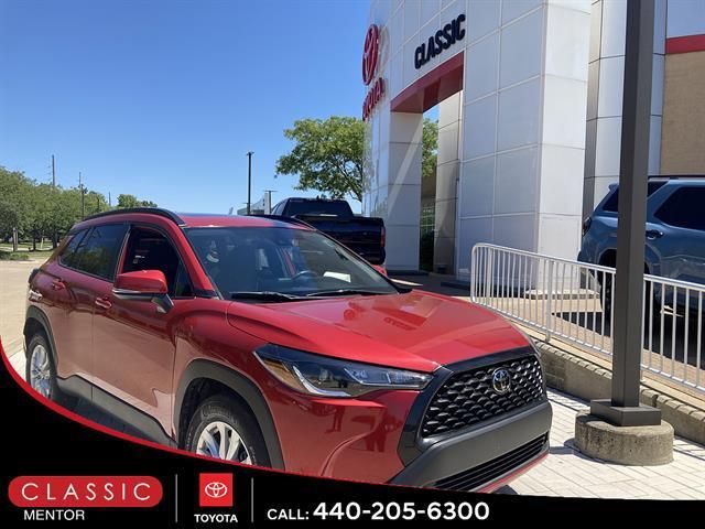 2022 Toyota Corolla Cross LE