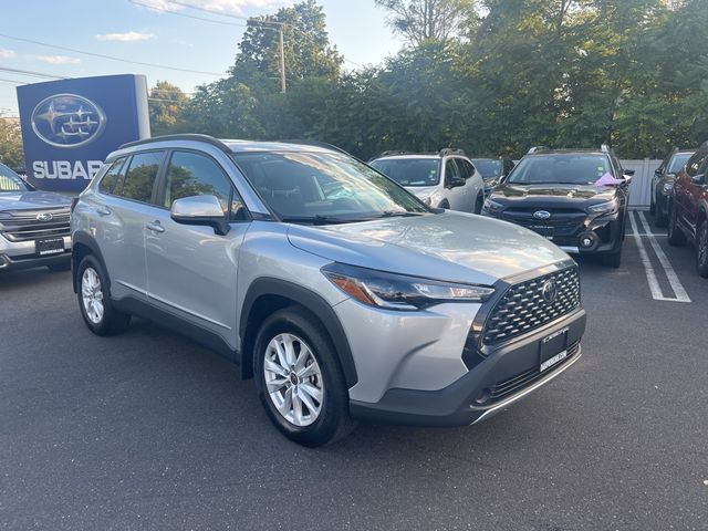 2022 Toyota Corolla Cross LE