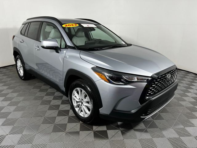 2022 Toyota Corolla Cross LE