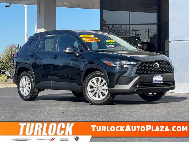 2022 Toyota Corolla Cross LE