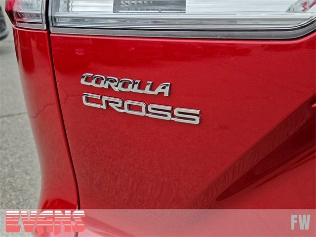 2022 Toyota Corolla Cross LE