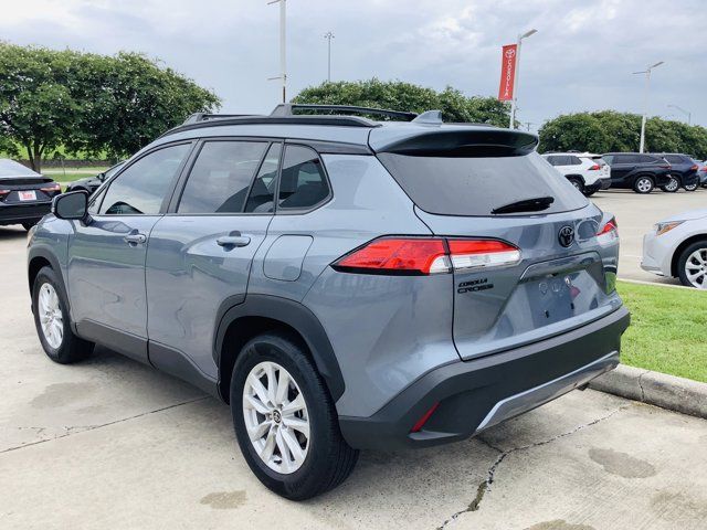 2022 Toyota Corolla Cross LE