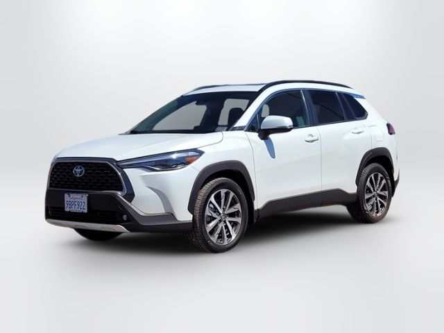 2022 Toyota Corolla Cross XLE