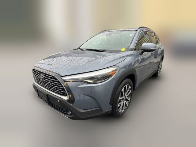 2022 Toyota Corolla Cross XLE