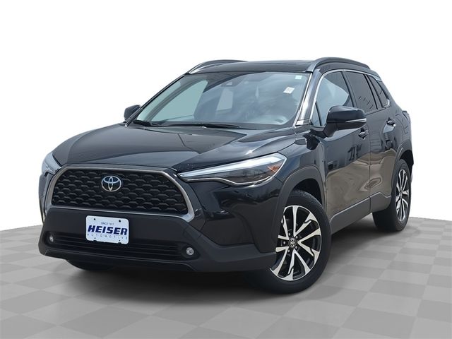 2022 Toyota Corolla Cross XLE