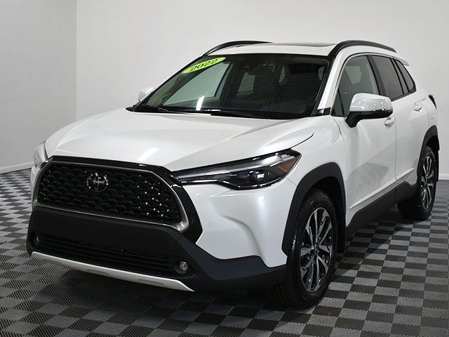 2022 Toyota Corolla Cross XLE