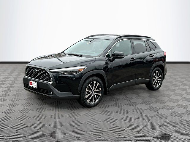 2022 Toyota Corolla Cross XLE