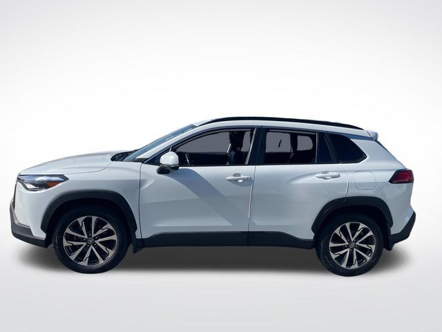 2022 Toyota Corolla Cross XLE