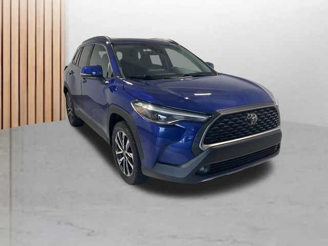 2022 Toyota Corolla Cross XLE
