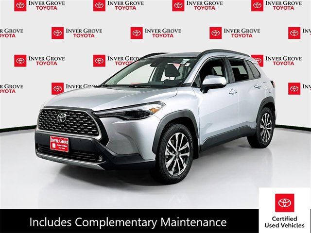 2022 Toyota Corolla Cross XLE