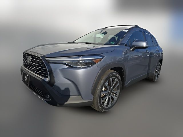 2022 Toyota Corolla Cross XLE