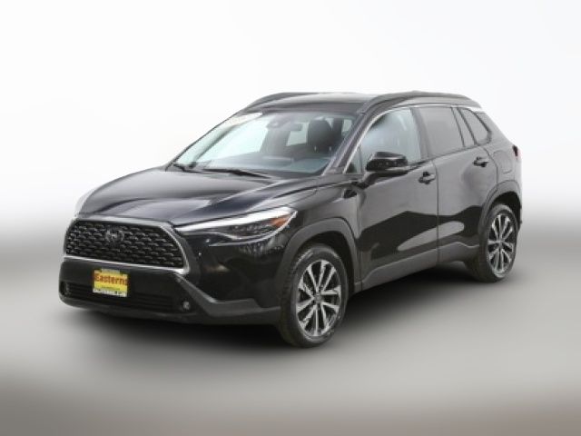 2022 Toyota Corolla Cross XLE