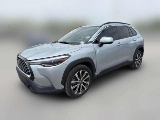 2022 Toyota Corolla Cross XLE