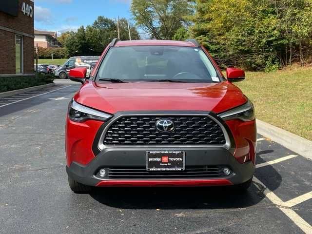 2022 Toyota Corolla Cross XLE