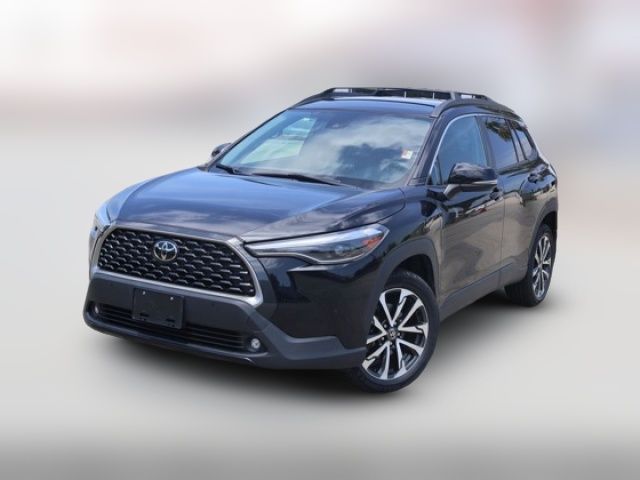 2022 Toyota Corolla Cross XLE